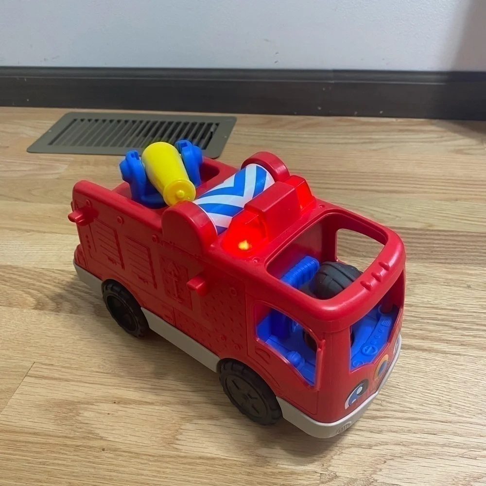 Fisher Price Little People Fire Truck Kids Toys